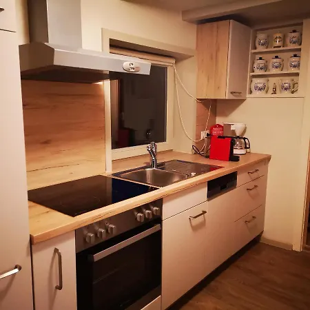 アパート Erwin's